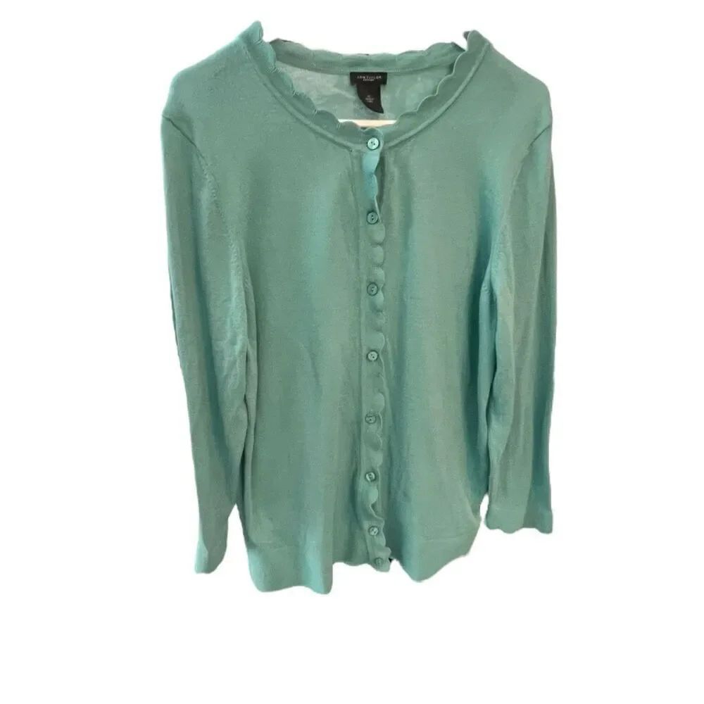 Ann Taylor Factory Scalloped Cardigan Size XL